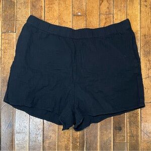 universal thread gauze shorts